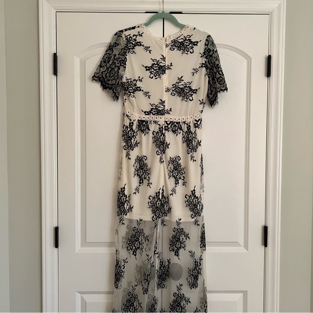 Salt & Soul Hana Floral Lace Maxi - Picture 5 of 7